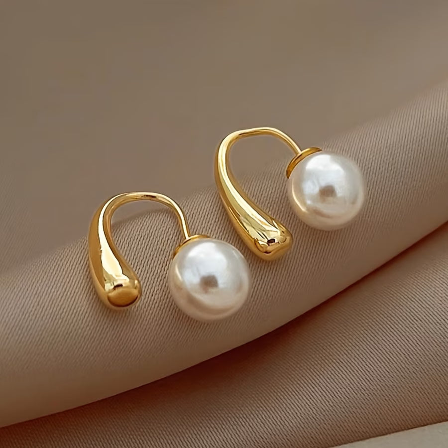Minimalist Arc Pearl Earrings