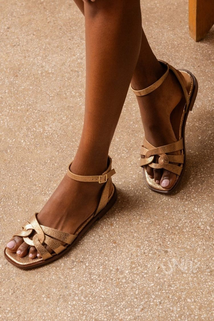 Casual Low Heeled Sandals in Solid Colour with Ankle Strap and Straps [Pre-Order]