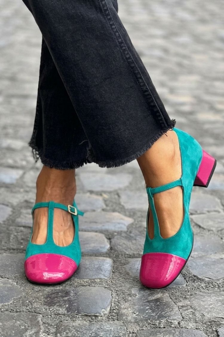 Wide Block Colour Purple Round Toe Heels with Buckle and T-Strap