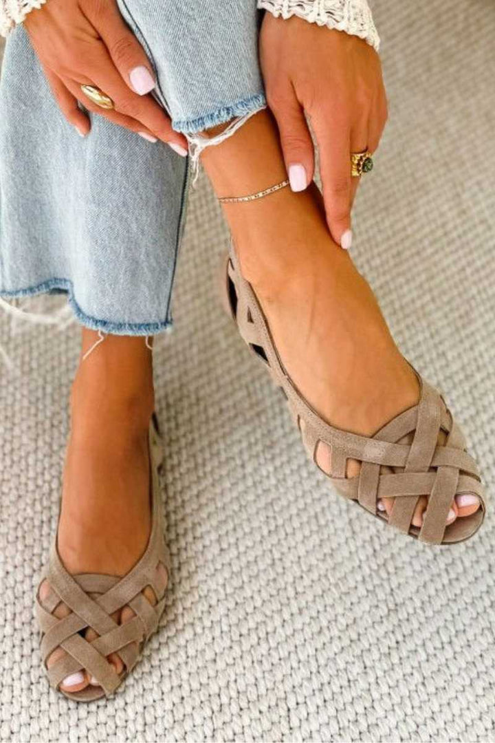 Casual Low Woven Peep Toe Sandals with Crossed Straps