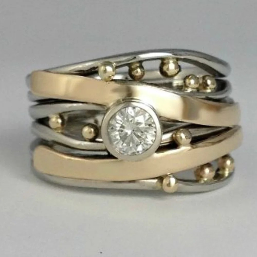 Vintage Gold-Tone Inlaid Zirconia Ring