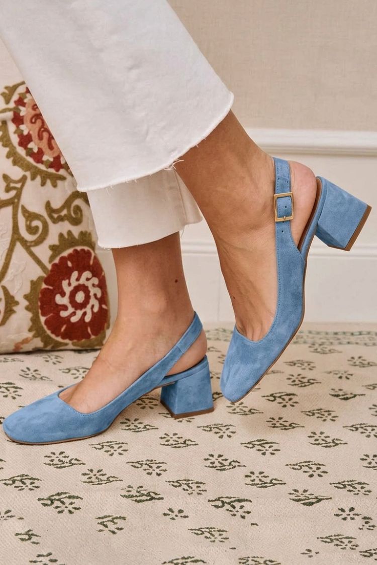 Essential Chunky Slingback Heels in Khaki with Square Toe and Buckle