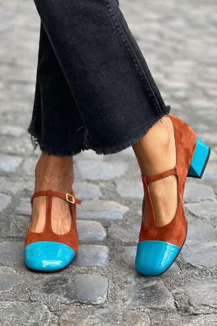 Wide Block Colour Purple Round Toe Heels with Buckle and T-Strap