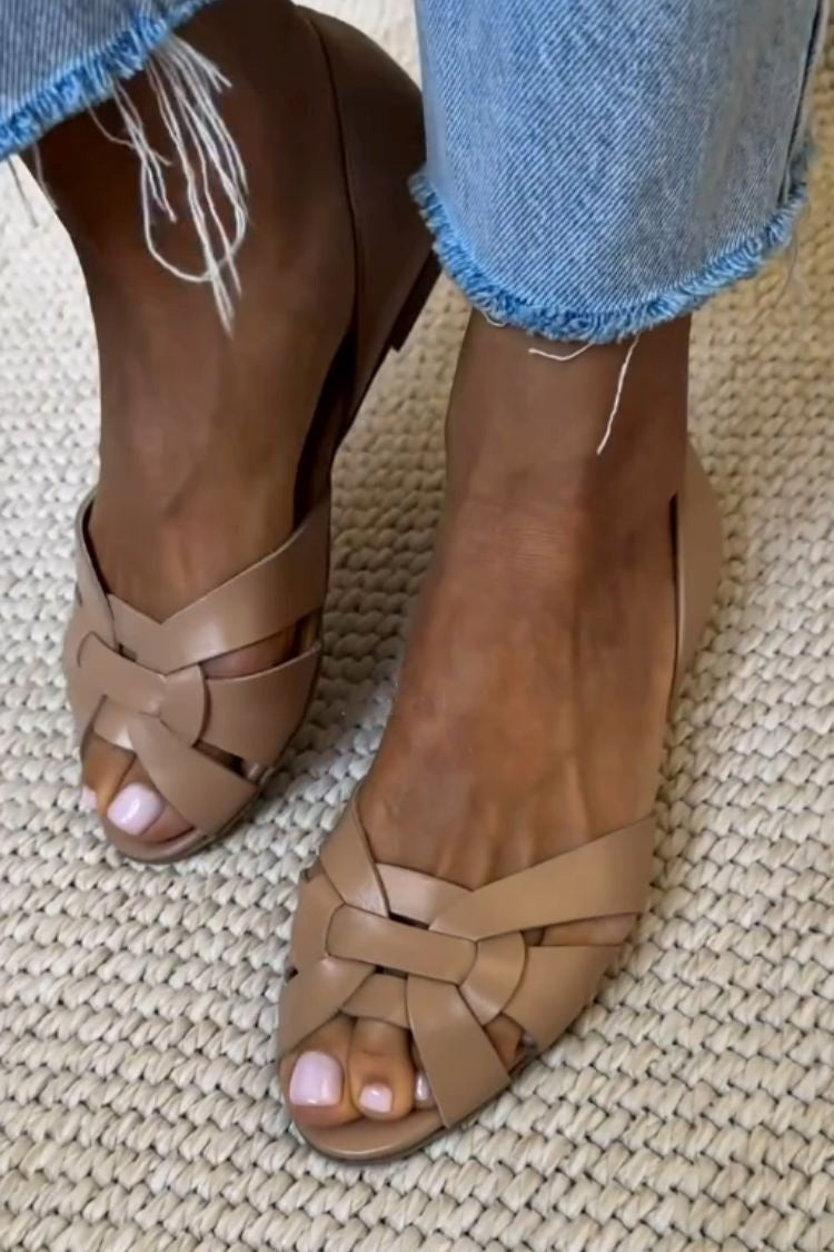 Woven peep toe ballerinas in faux leather with crossed straps and closed heel