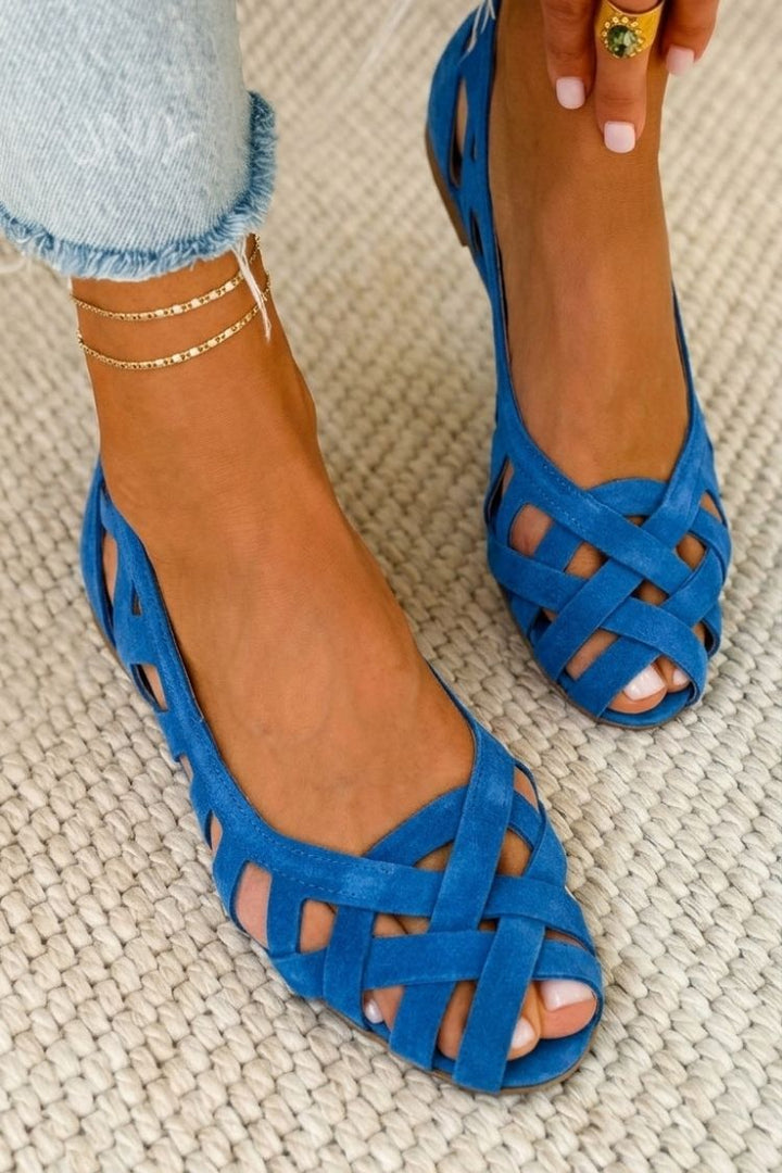 Casual Low Woven Peep Toe Sandals with Crossed Straps