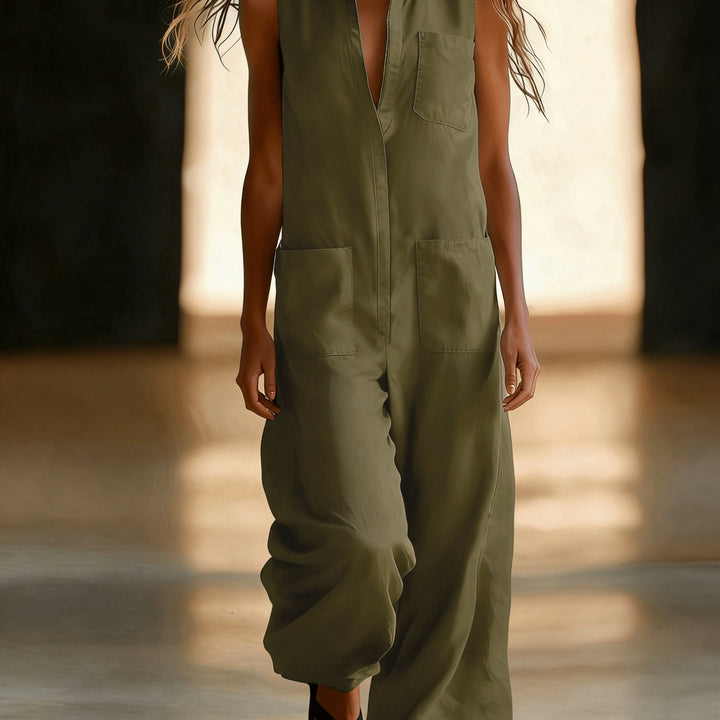 Sleeveless wide-leg jumpsuit for women, plain colour with pockets, half-zip and open front - Casual wear for commuting