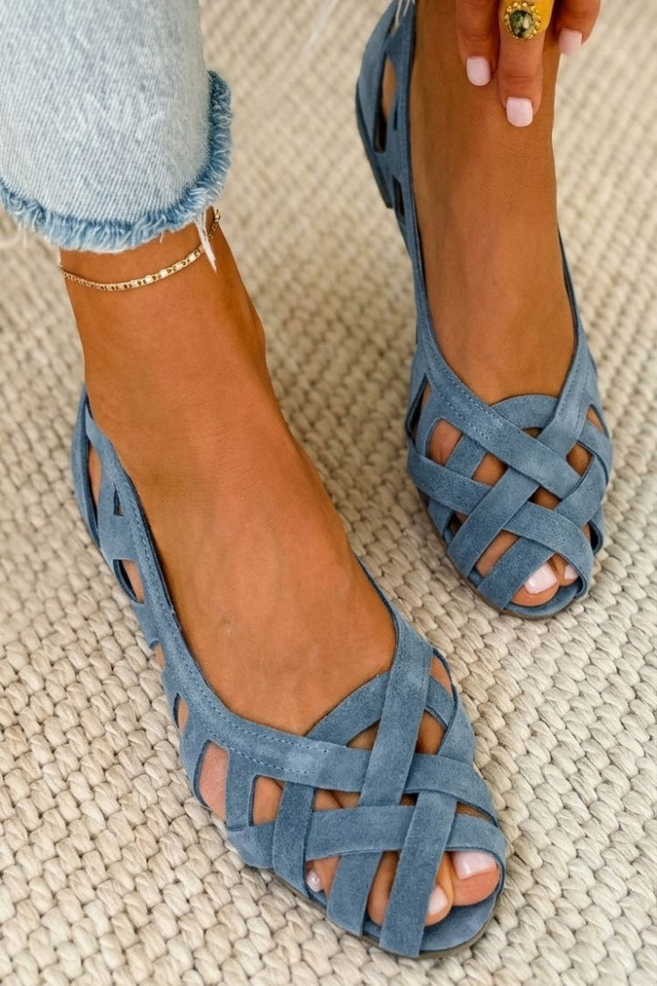 Casual Low Woven Peep Toe Sandals with Crossed Straps
