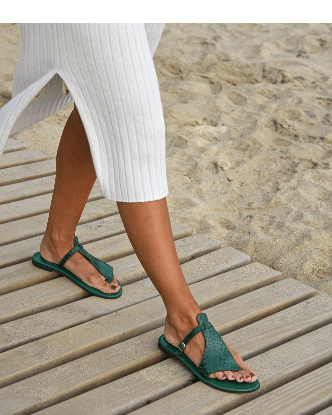 Kira - Croc-Effect Thong Sandals
