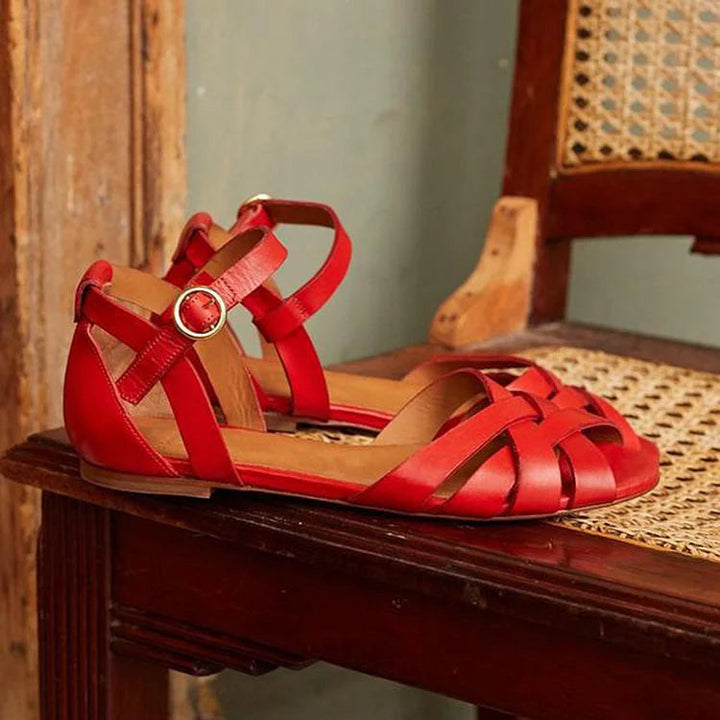 Cut-out peep toe sandals in solid colours with ankle strap and buckle