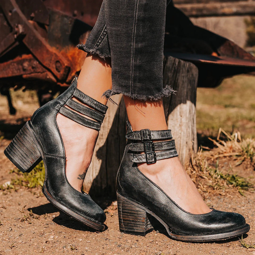 Roberta | Buckle Heel