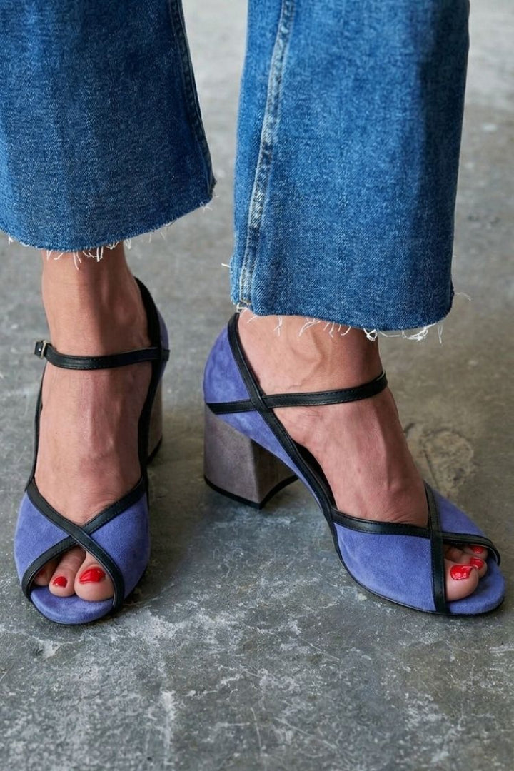 Block colour stiletto heels with buckle and T-strap