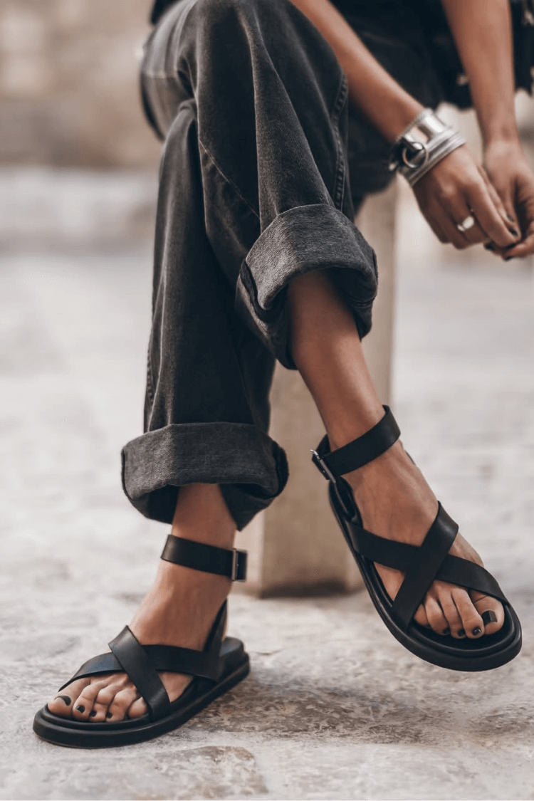 Matte open-toe faux leather sandals with ankle strap and criss-cross straps