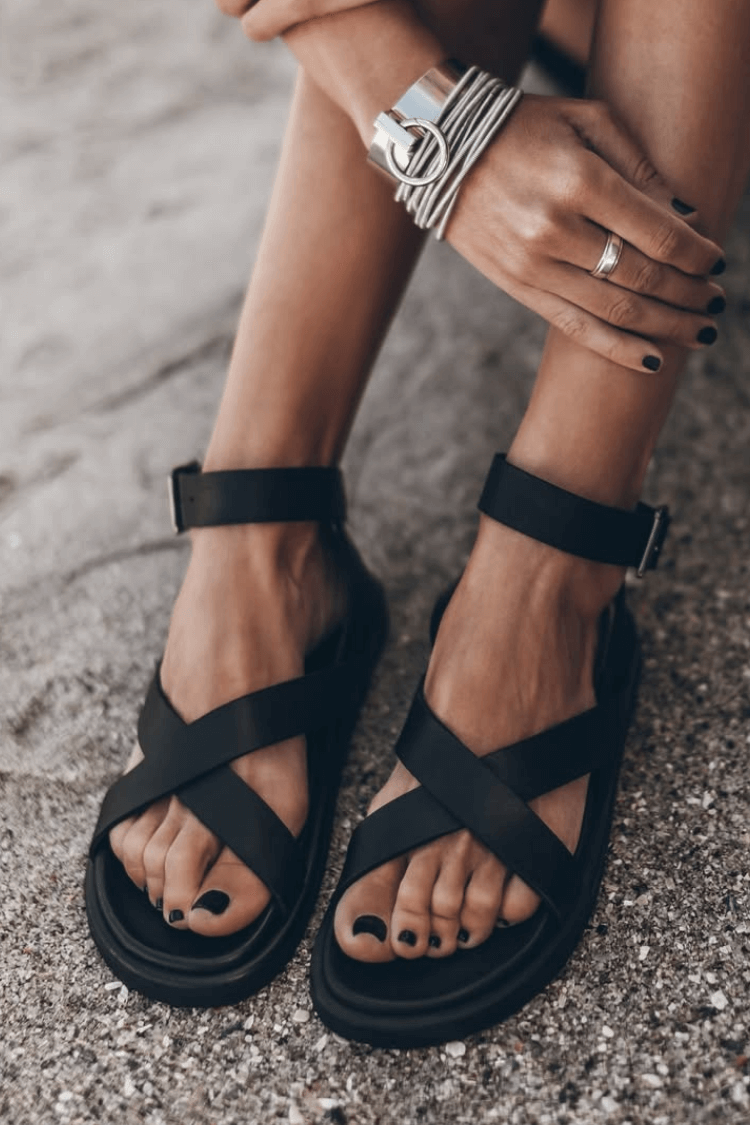 Matte open-toe faux leather sandals with ankle strap and criss-cross straps