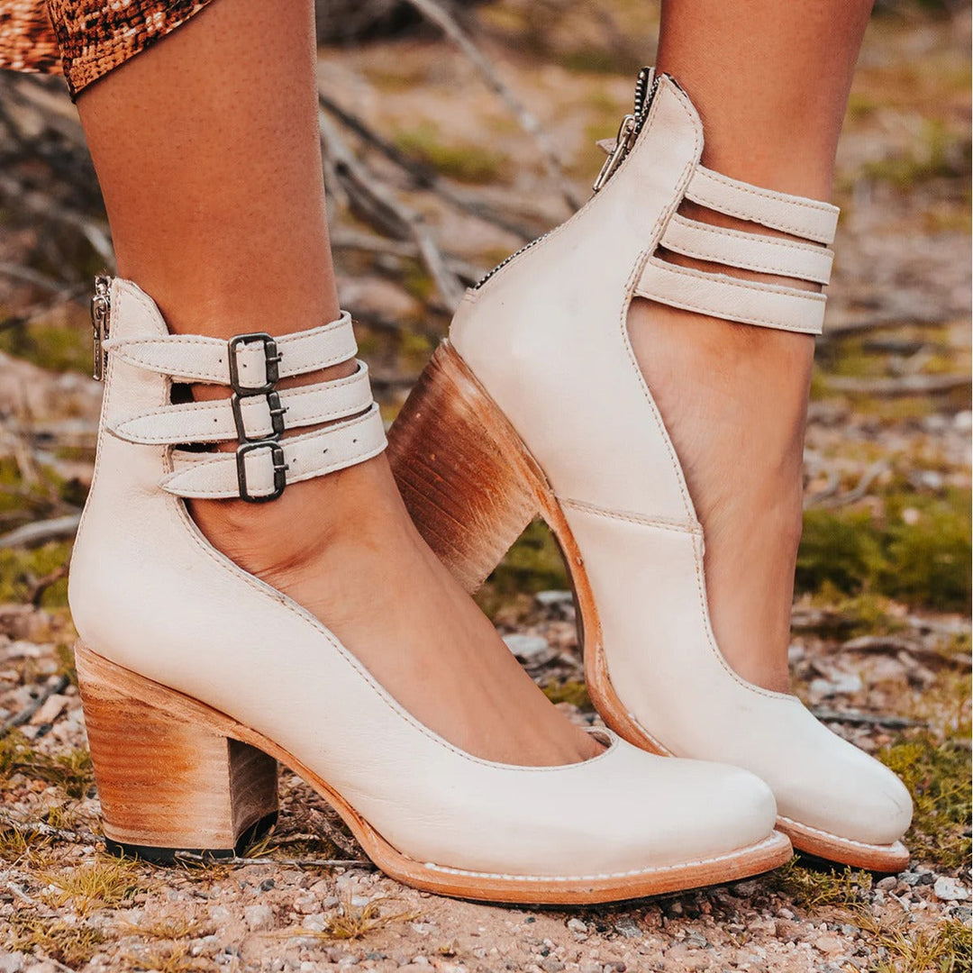 Roberta | Buckle Heel