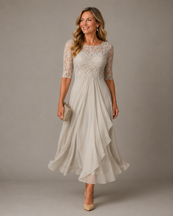 Rosa – The Flattering Lace Midi Dress