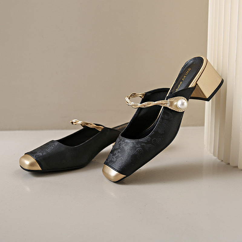 Haide | Mules with Pearl Detail and Square Toe