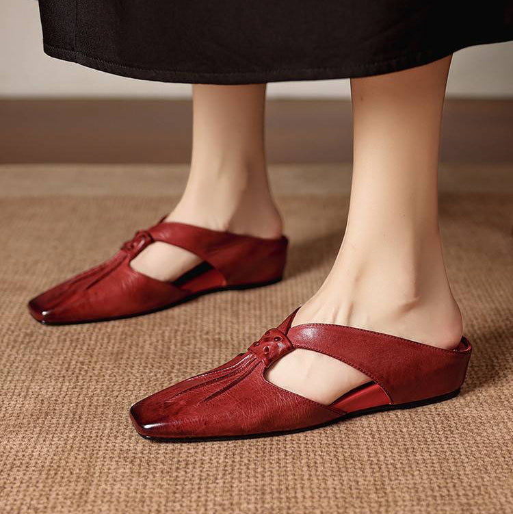 Anja | Mules with Bow and Closed Toe