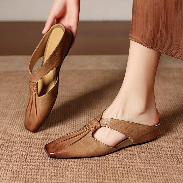 Anja | Mules with Bow and Closed Toe