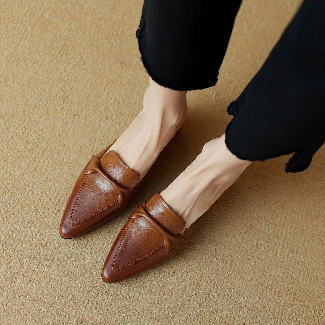 Letizia | Pointed Mules with Bow