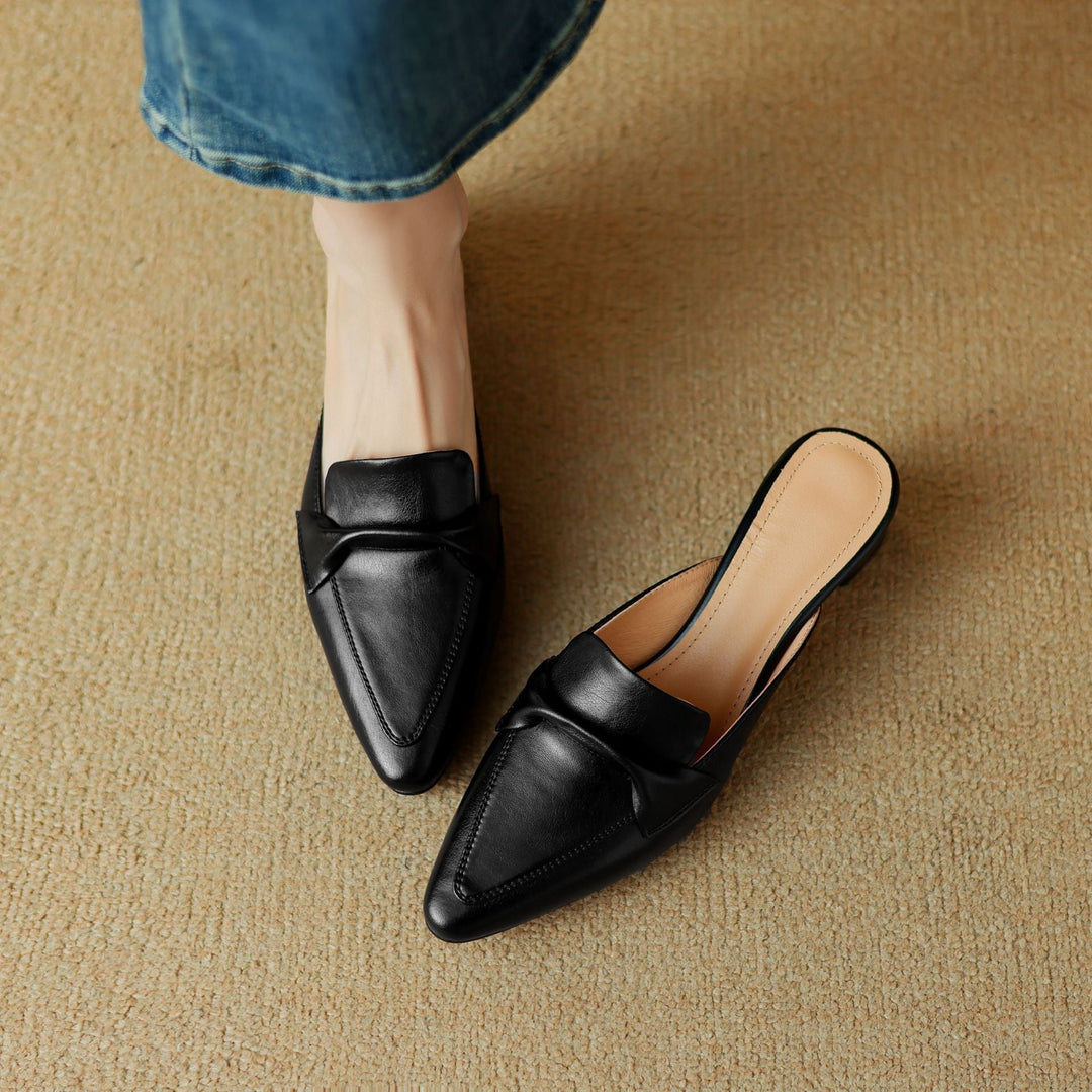 Letizia | Pointed Mules with Bow