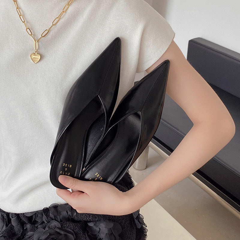 Caterina | Pointed Mules with V-Neck