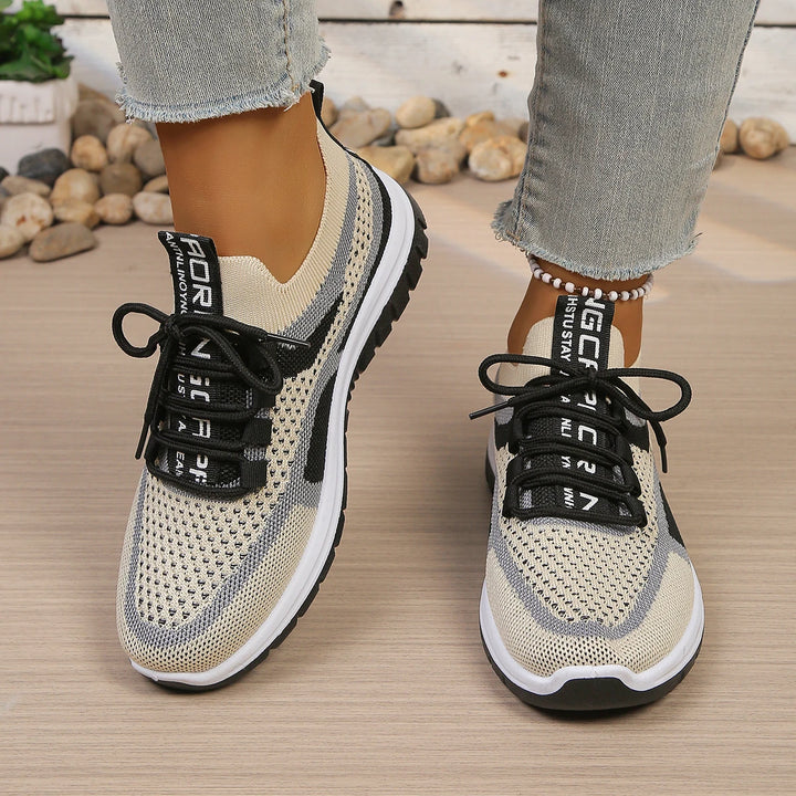 Clara | Lightweight Mesh Trainers