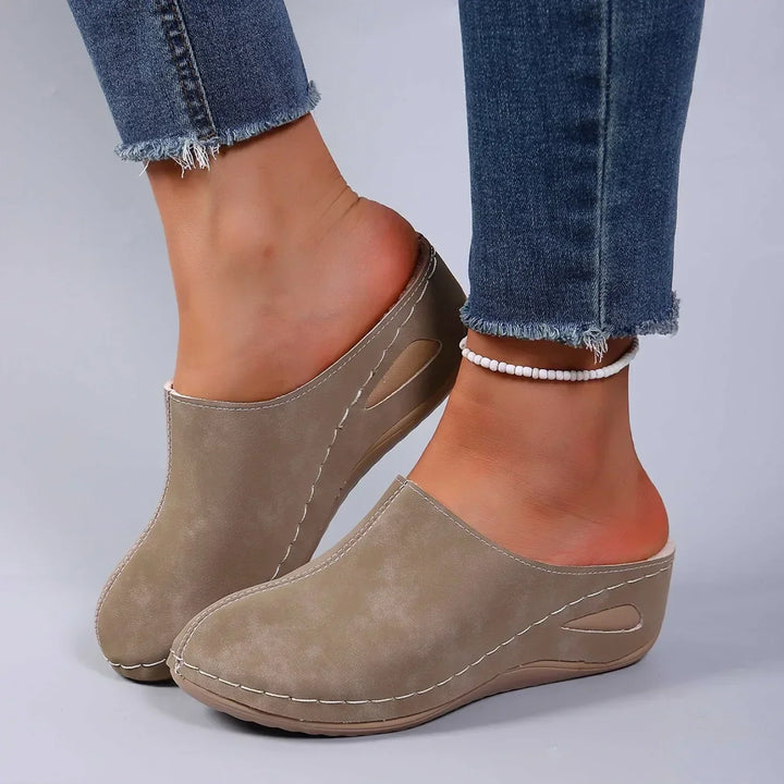 Élise™ | Warm Orthopaedic Slippers for Daily Comfort