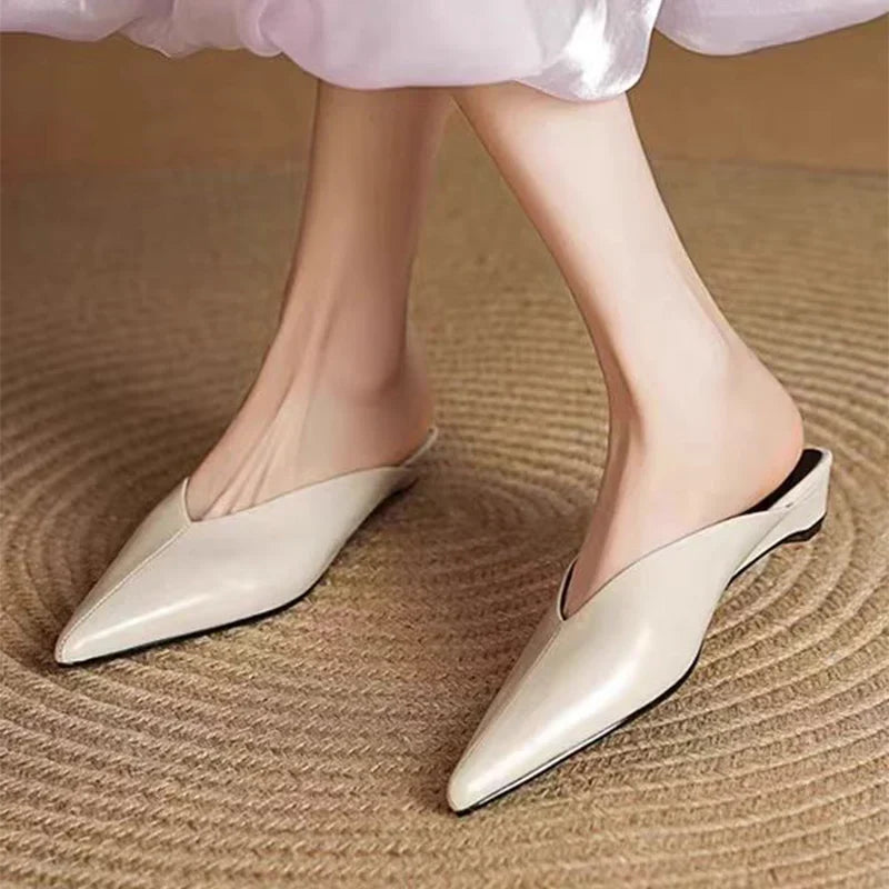 Bruna | Pointed Toe Mules