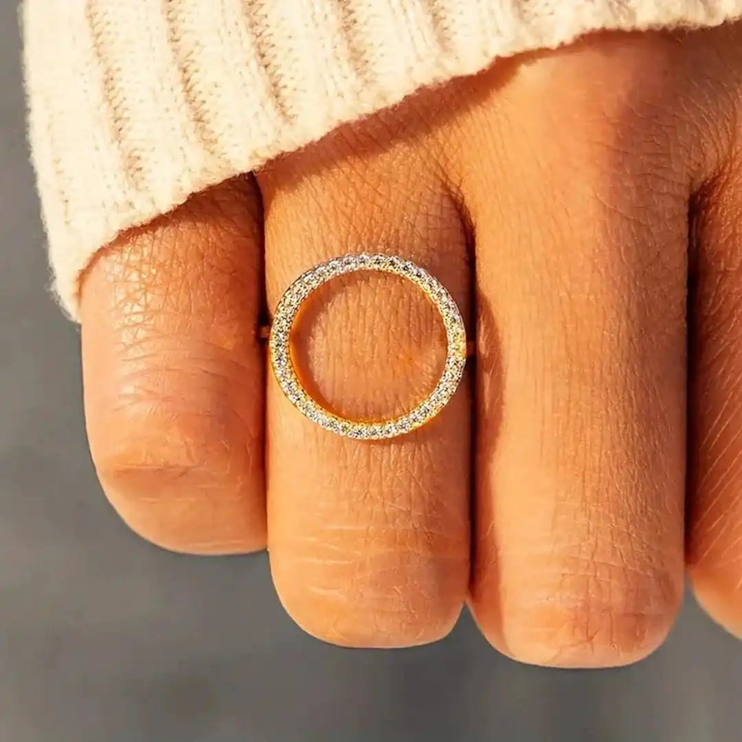 Round Cubic Zirconia Ring