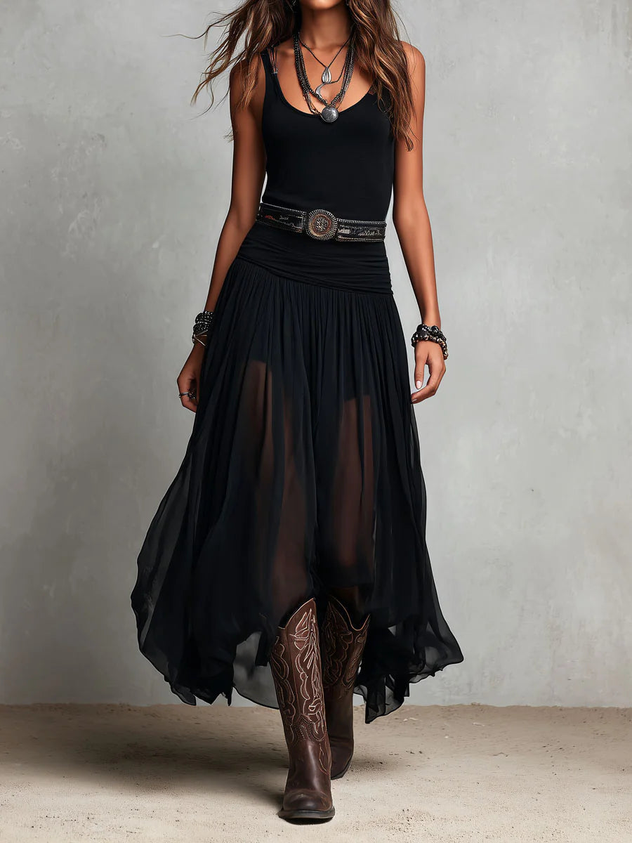 Black sleeveless top with a maxi tulle skirt (with belt)