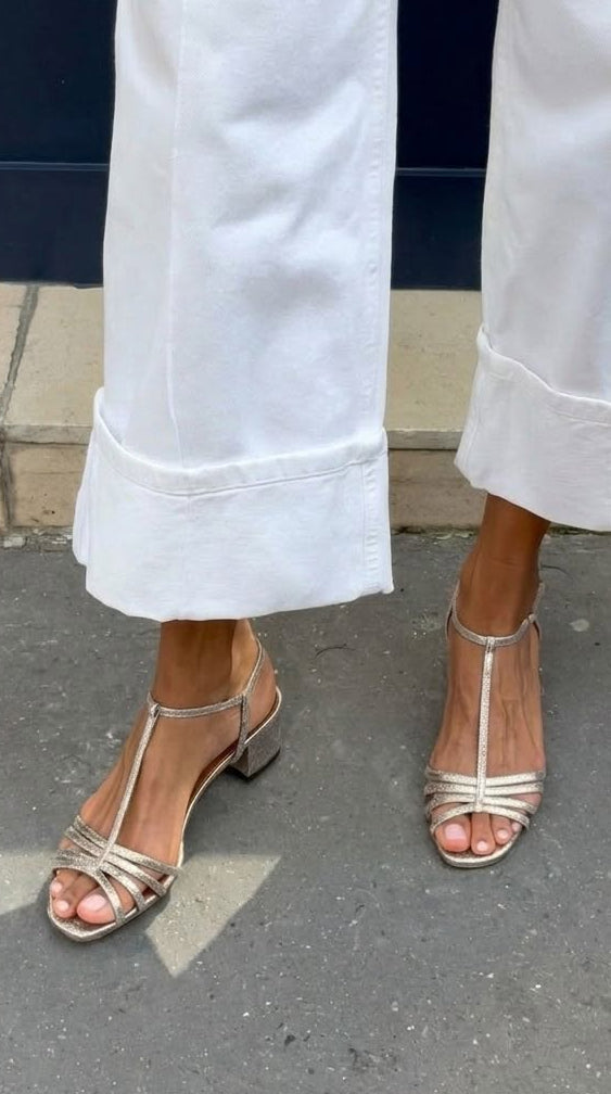 Metallic sandals with buckle, T-strap and block heel
