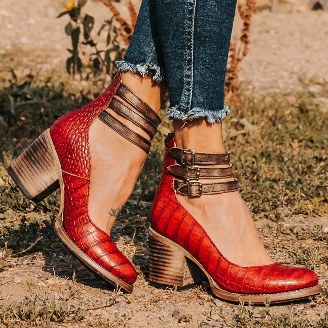 Roberta | Buckle Heel