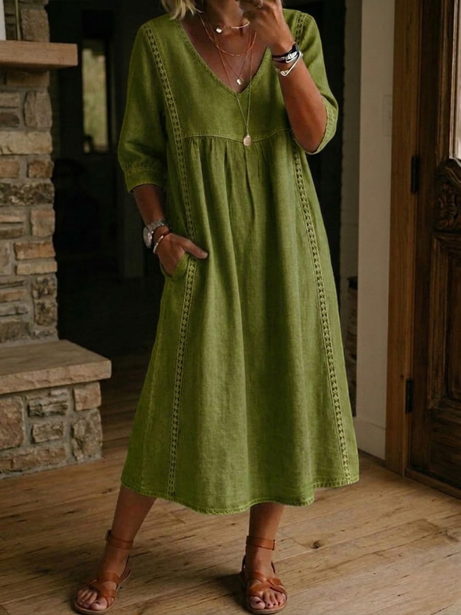 Aurélia | Loose-Fit Dress with Lace Trim