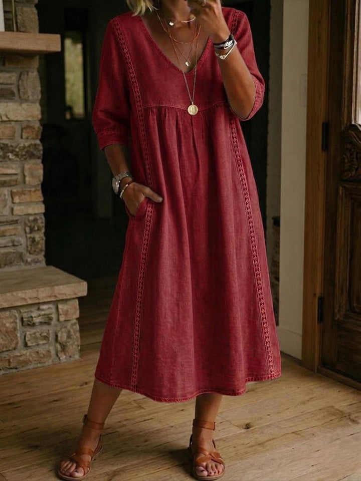 Aurélia | Loose-Fit Dress with Lace Trim