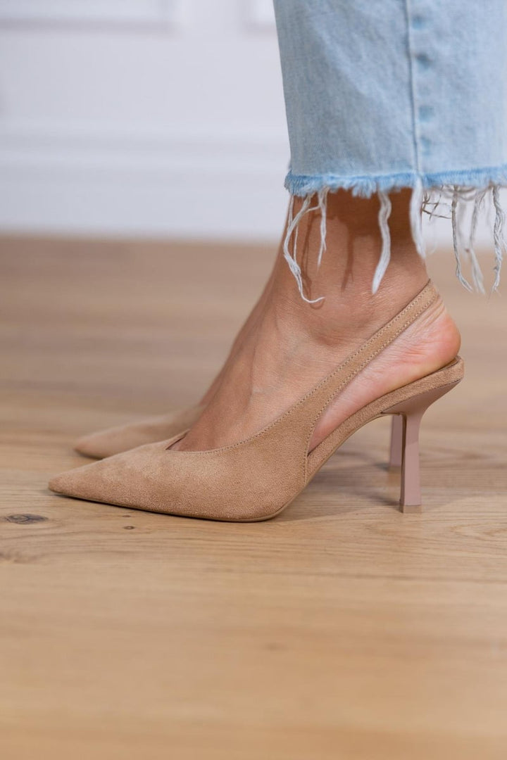 Flavia | Women's Orthopedic Court Shoe
