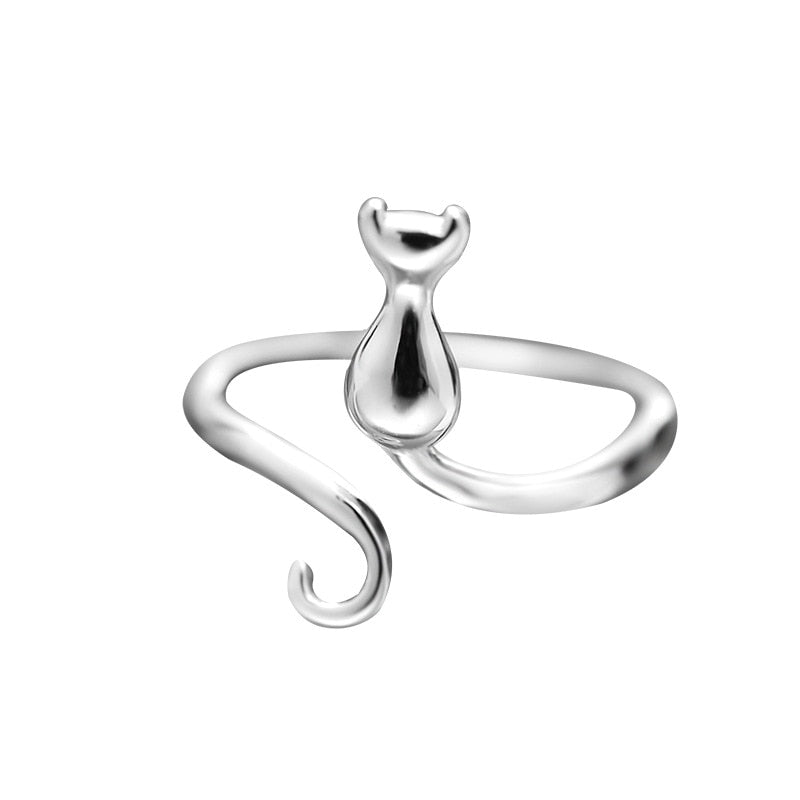 Silver cat silhouette ring, smooth band with curled tail detail